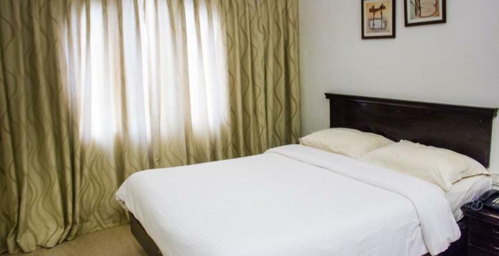 Hotel Calangute Grande Esterno foto