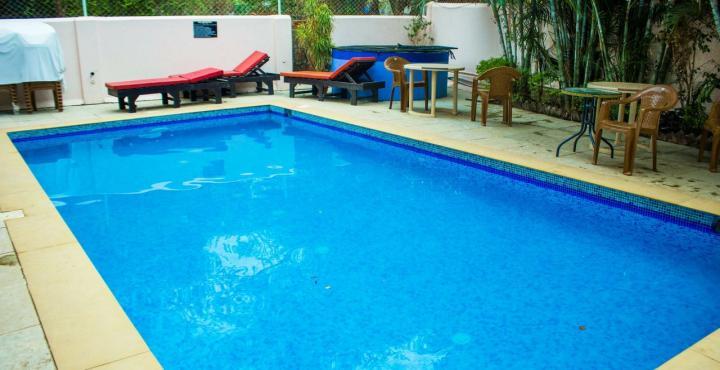 Hotel Calangute Grande Esterno foto